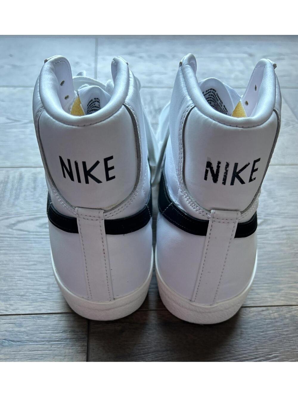 Nike Blazer Mid '77 Vintage Women's Sneakers White/Black, Size US 9.5 - Picture 7 of 10